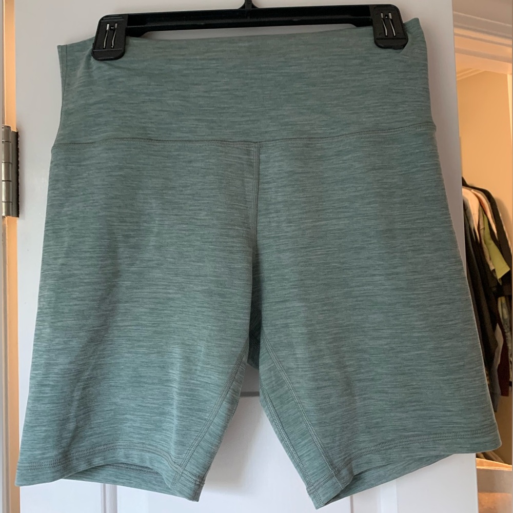 Lululemon Align Biker Short 8”